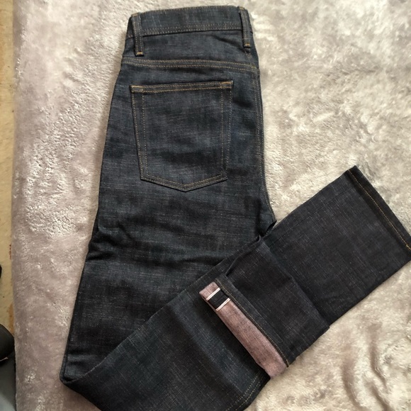 naked and famous sakura